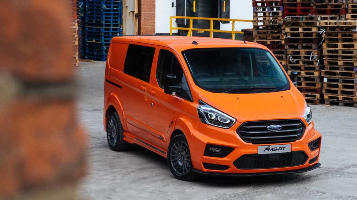 Ford Transit Custom better to purchase and claim super deduction