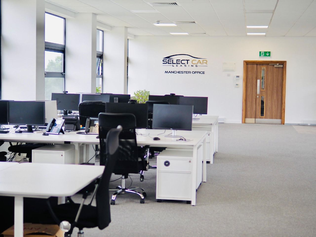 Select Car Leasing Manchester Moves To New Office