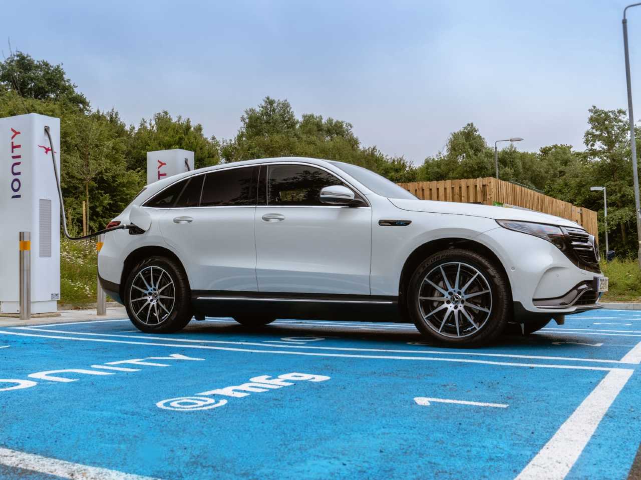 Mercedes Benz EQC plug in at Ionity charger
