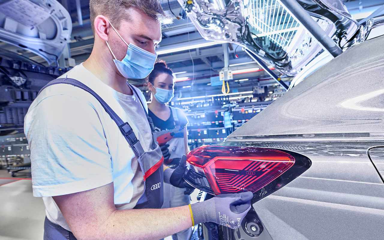 Production of Audi Q4 e tron at Zwickau
