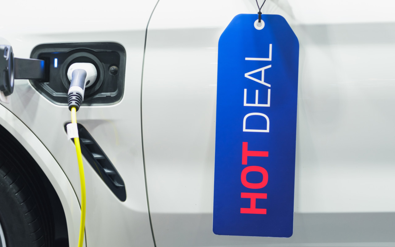 Discounting and EV incentives will help market hit targets in 2024